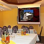 阿尔特约凯塔兰德酒店 酒店 波尔