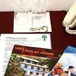 阿尔特约凯塔兰德酒店 波尔